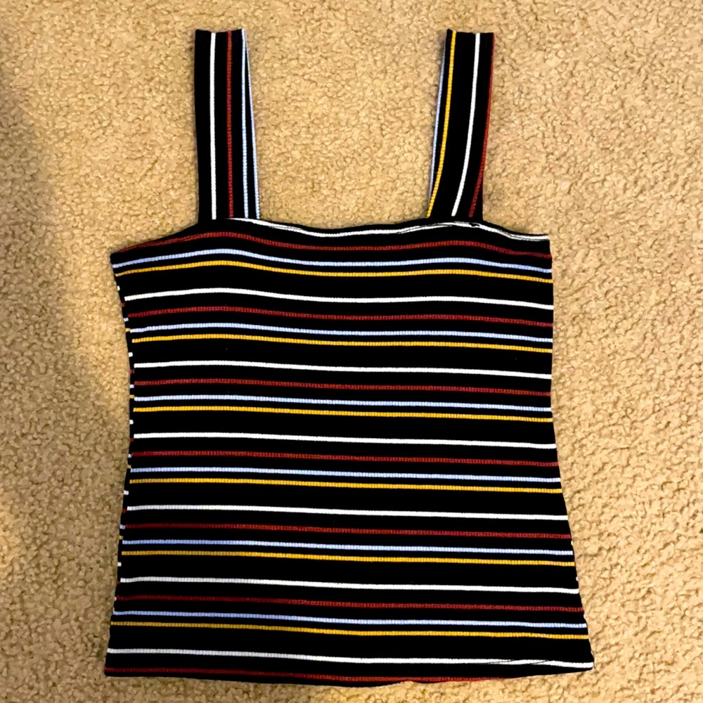 Tillys Medium crop top